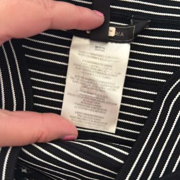 BCBGMaxAzria Y2K Black and White Bodycon Fitted Mini Skirt Size Small - Picture 5 of 5